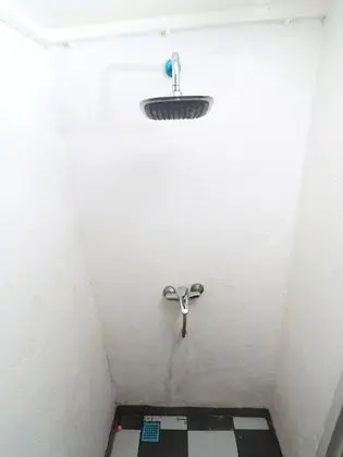 Tek Büyük Yataklı Oda, Sigara İçilmez