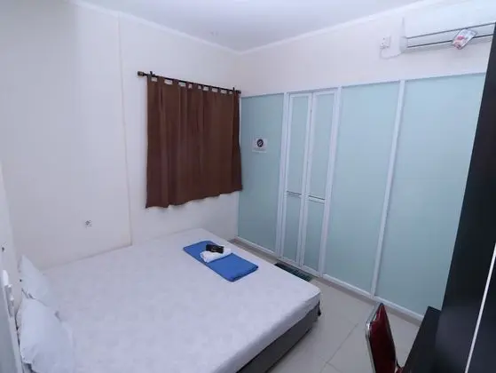 Tek Büyük Yataklı Oda, 1 Çift Kişilik Yatak