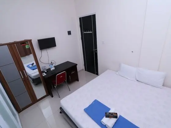 Tek Büyük Yataklı Oda, 1 Çift Kişilik Yatak