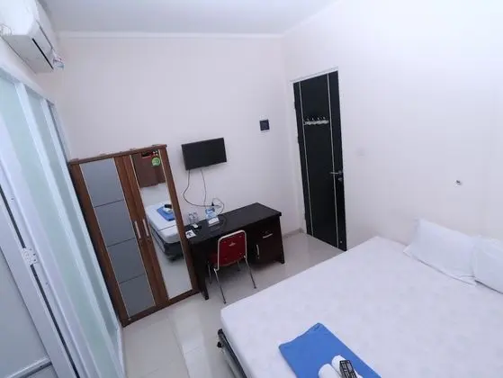 Tek Büyük Yataklı Oda, 1 Çift Kişilik Yatak