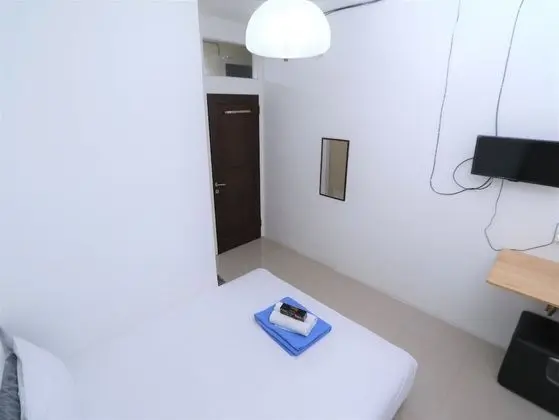 Tek Büyük Yataklı Oda, Sigara İçilmez