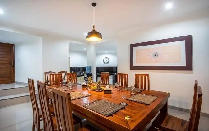 Family Villa, 4 Yatak Odası, Kişiye Özel Havuzlu