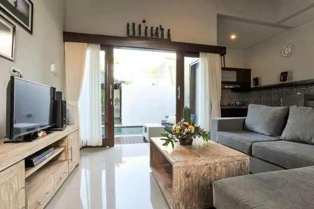 Family Villa, 4 Yatak Odası, Kişiye Özel Havuzlu
