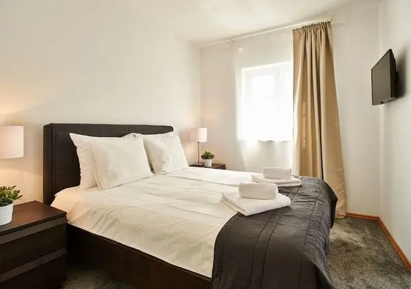 Comfort Tek Büyük Yataklı Oda