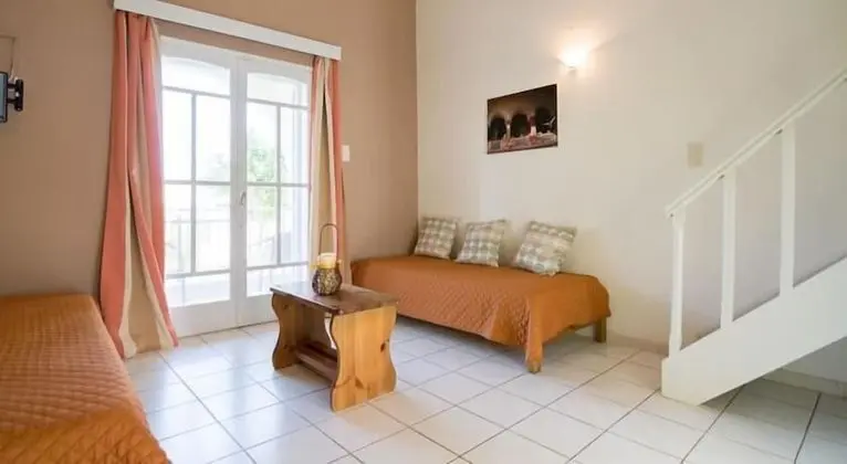 Oda, Havuz Manzaralı (Duplex)