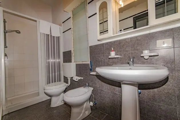 Basic Tek Büyük veya İki Ayrı Yataklı Oda, Sigara İçilmez