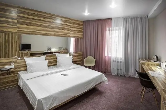 Comfort Tek Büyük veya İki Ayrı Yataklı Oda