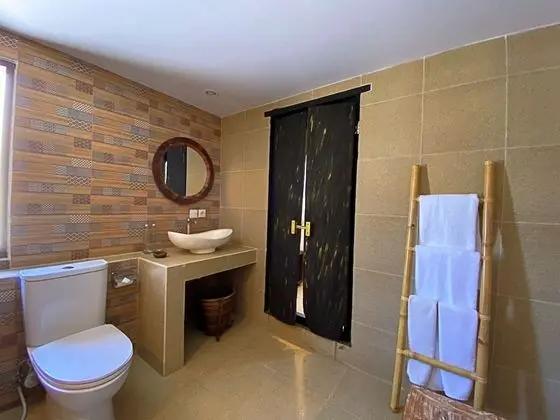 Executive Villa, 2 Yatak Odası, Havuz Manzaralı