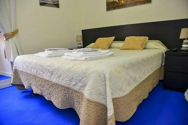 Superior Tek Büyük Yataklı Oda