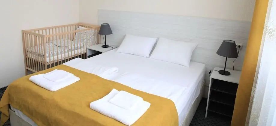 Family Oda, 1 Çift Kişilik Yatak ve Çekyat, Mikrodalga