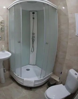 Standard Tek Büyük veya İki Ayrı Yataklı Oda, Zemin Kat