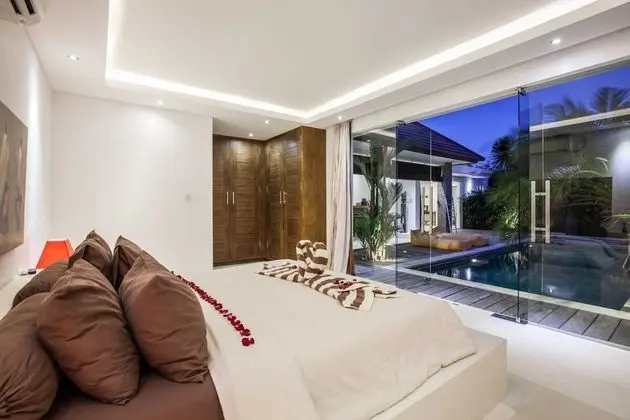 Basic Villa, Birden Çok Yatak