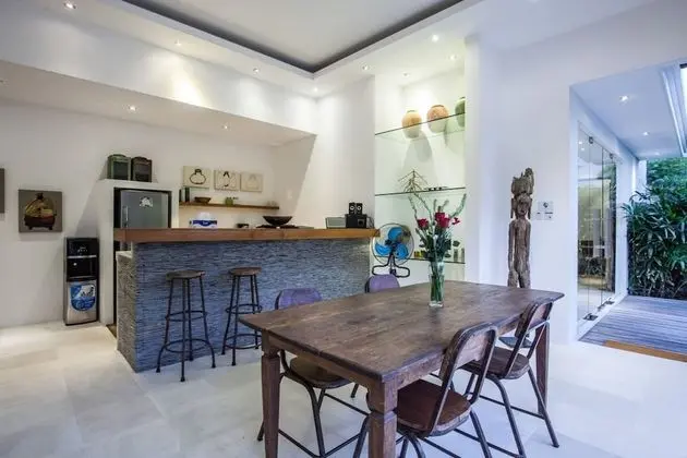 Basic Villa, Birden Çok Yatak