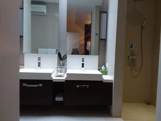 Deluxe Villa, 2 Yatak Odası, Kişiye Özel Havuzlu, Bahçe Manzaralı