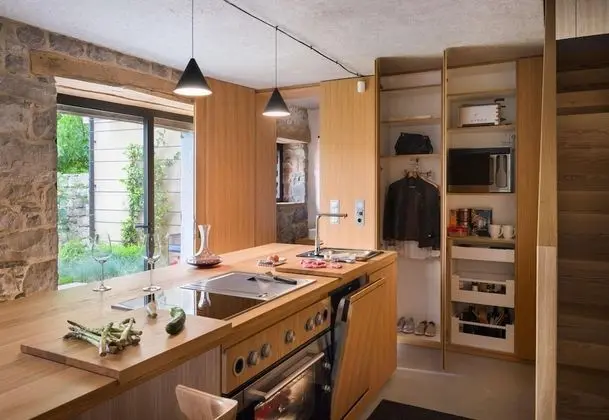 Family Villa, Birden Çok Yatak, 2 Banyolu, Bahçeli (Villa Kambra With Whirlpool)