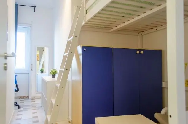 Ortak Ranzalı Oda, 1 Yatak Odası, Buzdolabı