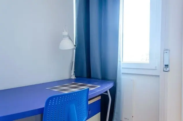 Ortak Ranzalı Oda, 1 Yatak Odası, Buzdolabı