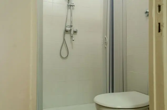 Ortak Ranzalı Oda, 1 Yatak Odası, Buzdolabı