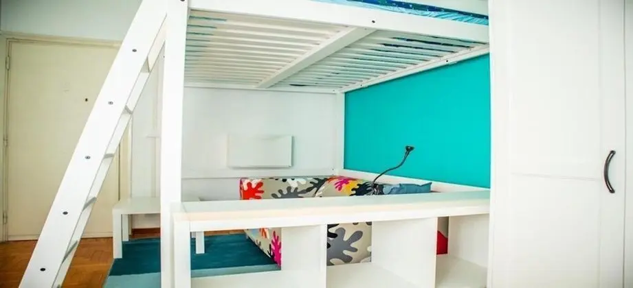 Ortak Ranzalı Oda, 1 Yatak Odası, Buzdolabı