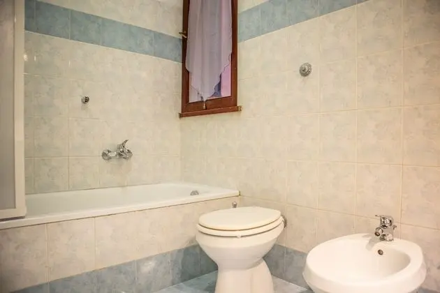 Ortak Ranzalı Oda, 1 Yatak Odası, Buzdolabı