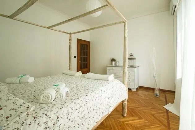 Superior Tek Büyük Yataklı Oda, Ortak Banyo