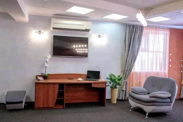 Stüdyo Süit, 1 Büyük (Queen) Boy Yatak ve Çekyat, Şehir Manzaralı