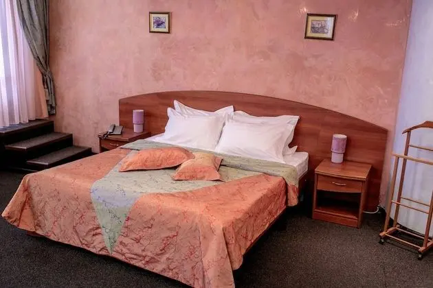 Stüdyo Süit, 1 Büyük (Queen) Boy Yatak ve Çekyat, Şehir Manzaralı
