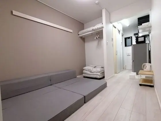 Ev (Kameido, 2)