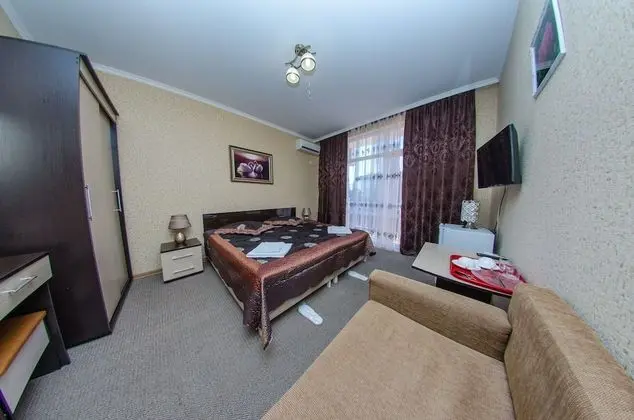 Comfort Tek Büyük veya İki Ayrı Yataklı Oda