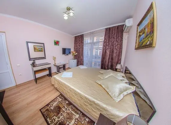 Standard Tek Büyük veya İki Ayrı Yataklı Oda