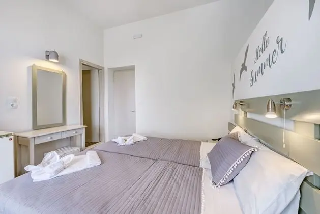 Comfort Tek Büyük Yataklı Oda, Avlu Manzaralı