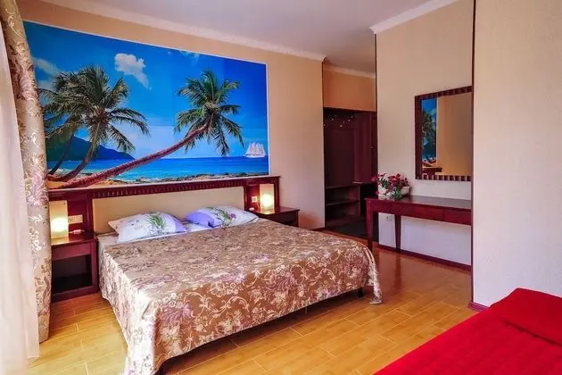 Deluxe Dört Kişilik Oda