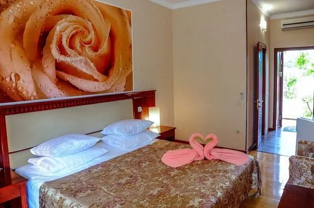 Deluxe Tek Büyük Yataklı Oda, Balkon