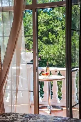 Deluxe Tek Büyük Yataklı Oda, Balkon