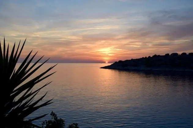 Comfort Apart Daire, Deniz Manzaralı