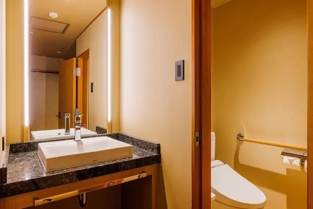 Traditional Oda, Sigara İçilmez (Japanese style with toilet)