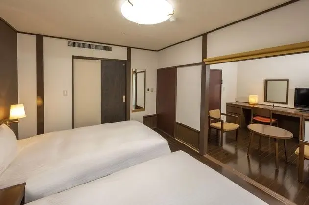 Tek Büyük Yataklı Oda, Sigara İçilmez (With shower booth)