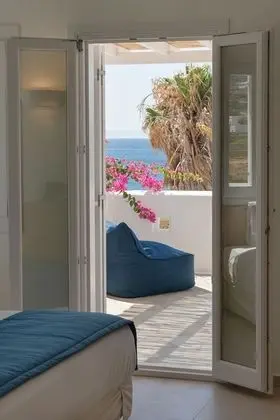 Luxury Tek Büyük Yataklı Oda, Balkon, Deniz Manzaralı