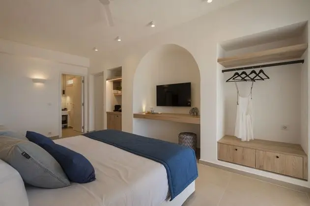 Luxury Tek Büyük Yataklı Oda, Balkon, Deniz Manzaralı