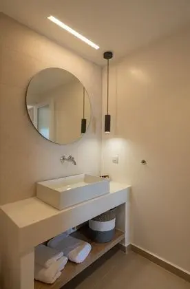 Luxury Tek Büyük Yataklı Oda, Balkon, Deniz Manzaralı