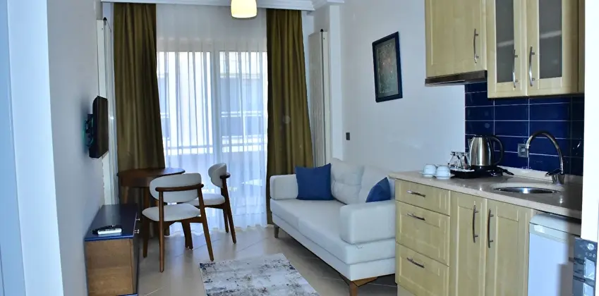 Suite Family Room