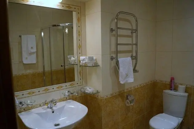 Comfort Oda, 1 Büyük (Queen) Boy Yatak
