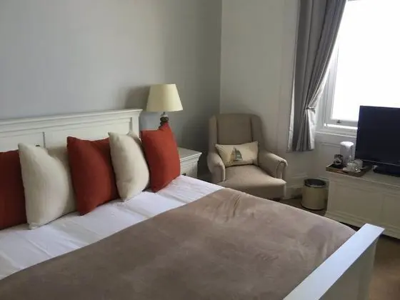 Superior Tek Büyük Yataklı Oda