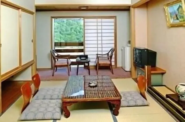 Traditional Oda, Ortak Banyo, Nehir Manzaralı (Japanese-style, With Toilet)