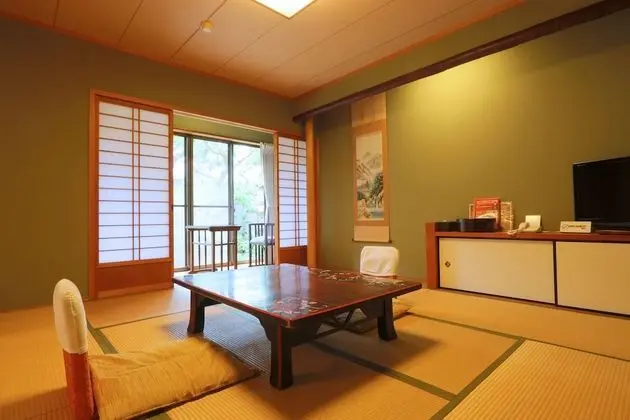 Traditional Oda