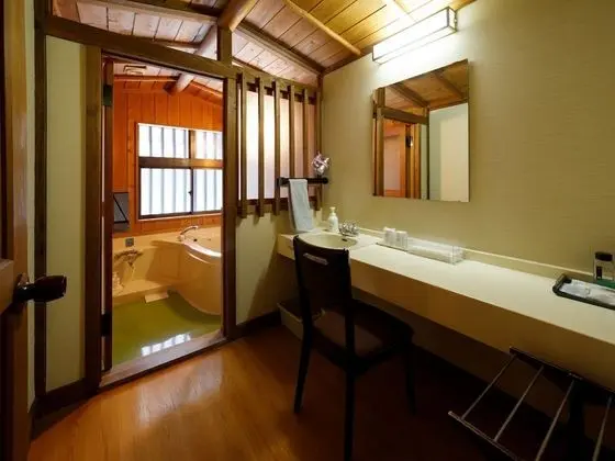 Traditional Oda (Japanese Style)