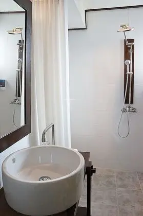Deluxe Tek Büyük Yataklı Oda, Balkon