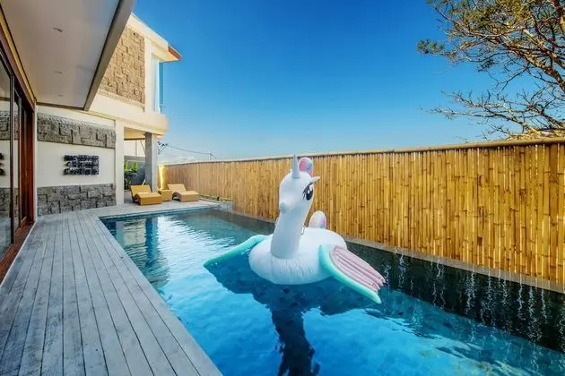 One Bedroom Luxury Pool Villa with Ocean View