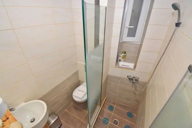 Superior Apart Daire, Bahçe Manzaralı