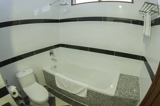 Deluxe Üç Kişilik Oda